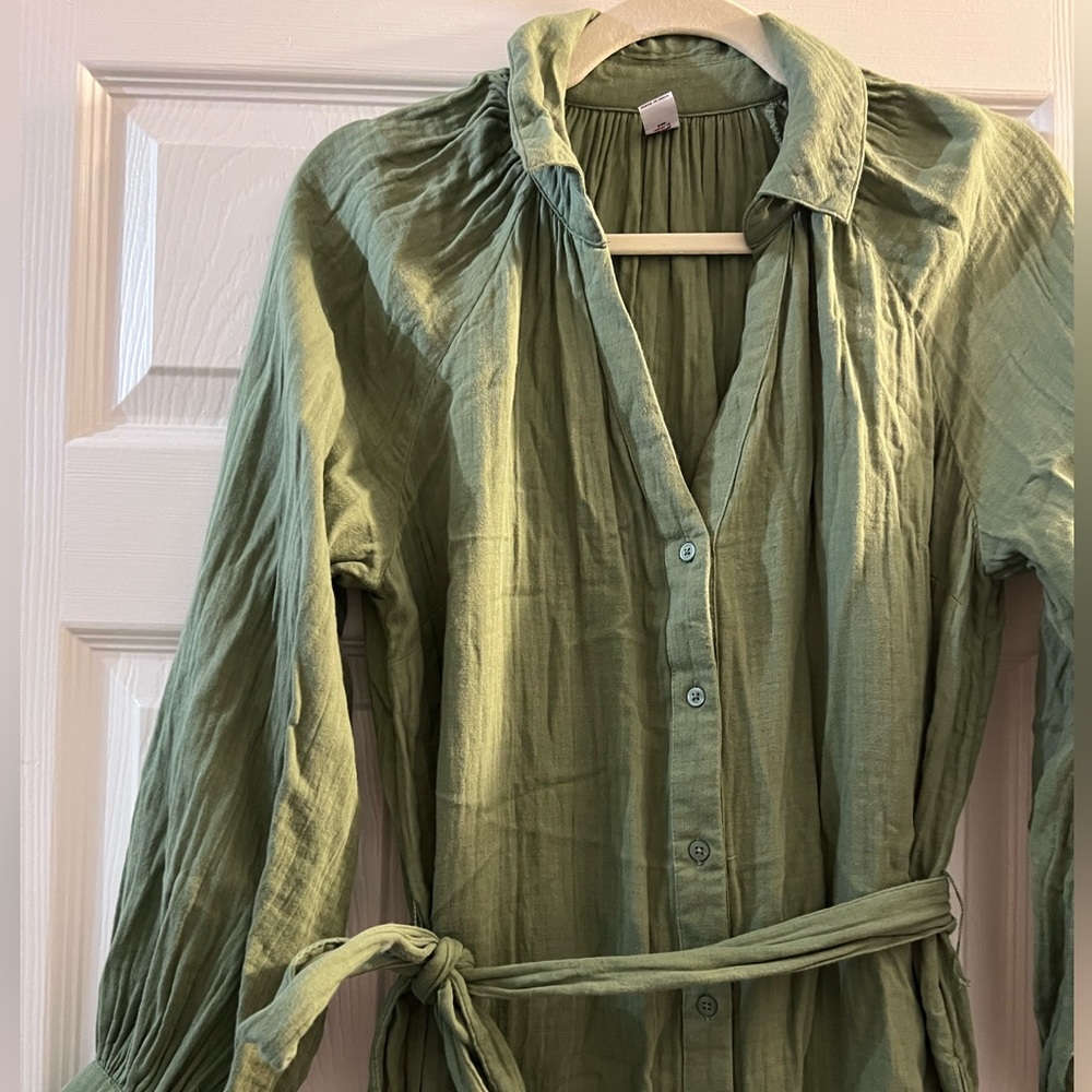maxi forest green dress - old navy brand - size medium